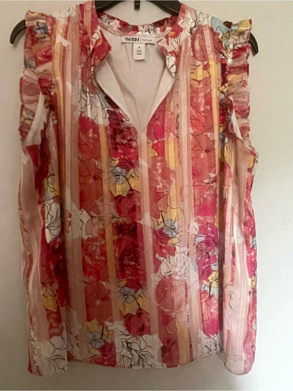 White House Black Market Pink Floral Ruffle Sleeve Blouse - Picture 4 of 6